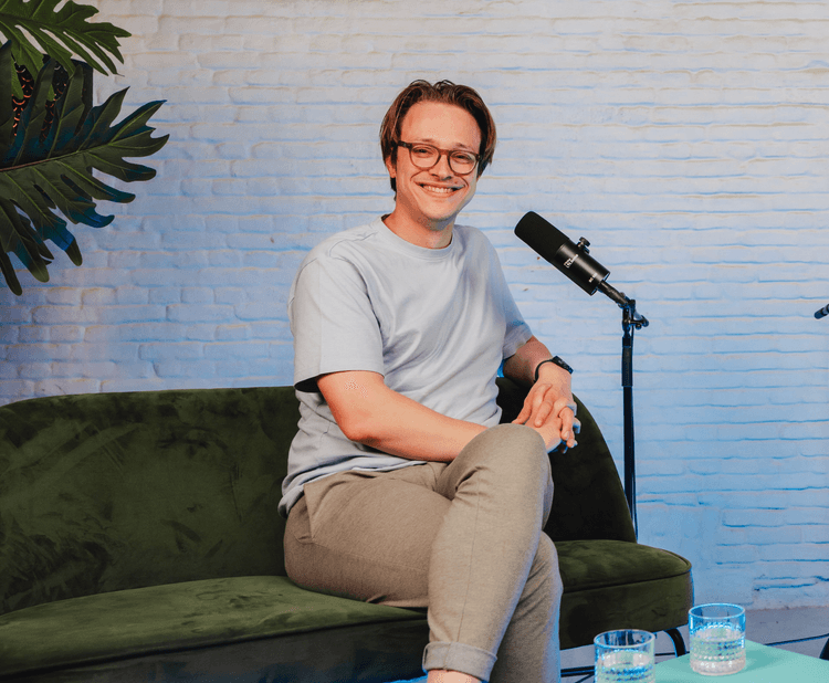 Podcastreeks SafetyTalk - aflevering 28: Brandbestrijding van elektrische voertuigen - het traject van de Prebes Award Winnaar