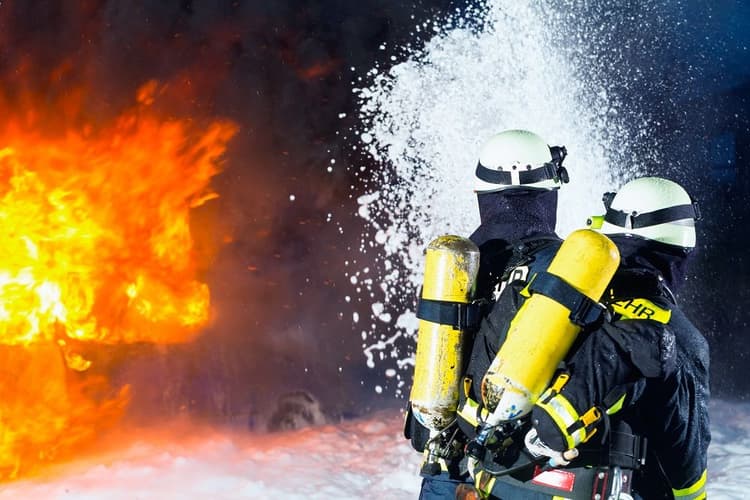 Regelgeving inzake brandblusschuim en PFAS