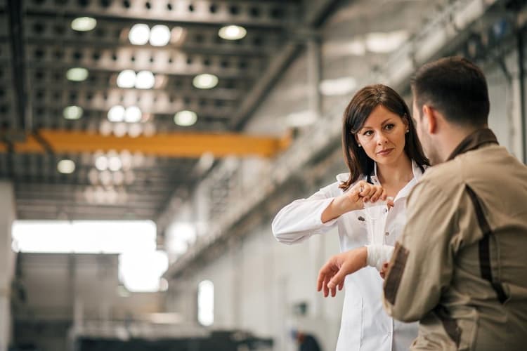 Tijdelijke werknemers met weinig ervaring lopen 80 procent meer risico op arbeidsongeval