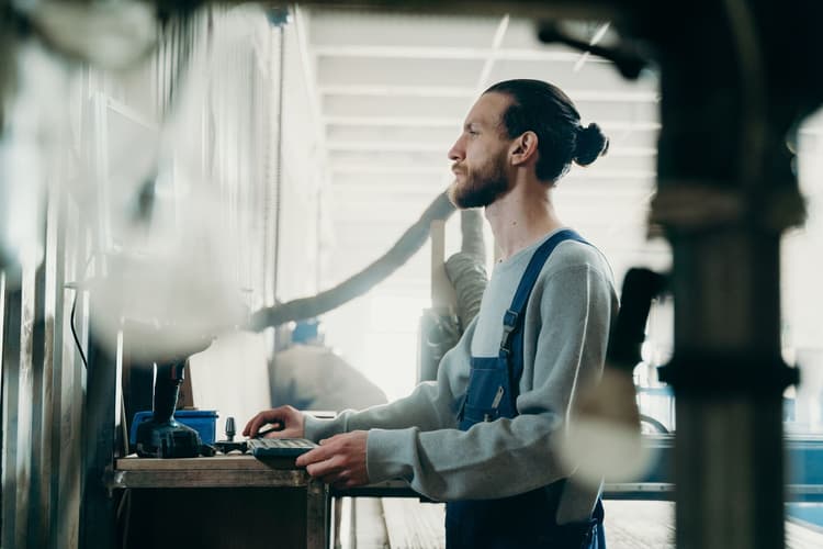Ergonomie kan productiviteit én welzijn in de maakindustrie versterken