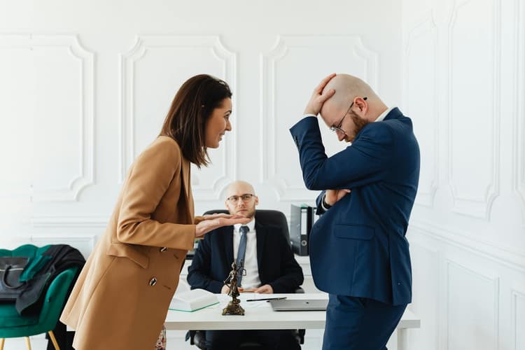 1 op de 10 werknemers is slachtoffer van pesterijen