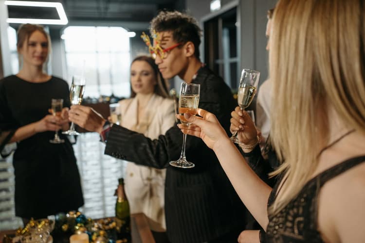Nieuwjaarsrecepties: preventie en aansprakelijkheid bij alcoholgebruik