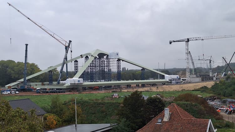 Collega kom eens kijken: BESIX - Het Project R4WO (R4 West-Oost)