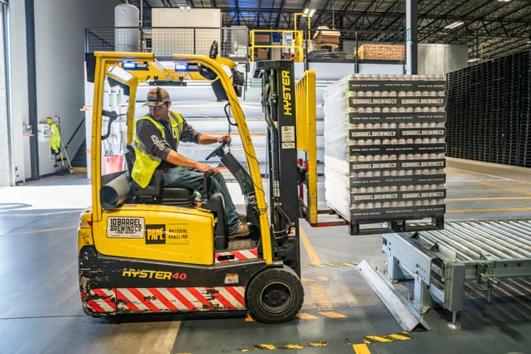 Veilig transporteren van ladingen en kantelen voorkomen - Ladingzekering